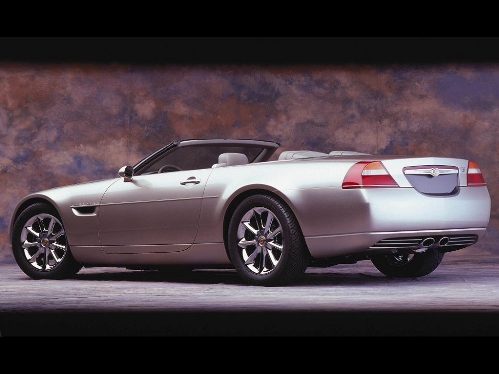 2000_Chrysler_300_HEMI_C_Concept_03.thumb.jpg.e520fa539d4577d480f0c83739b24c38.jpg