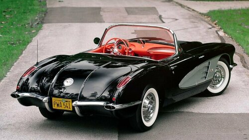1958_Corvette.thumb.jpg.3bf7dd4af490d98916461f22d9171a05.jpg