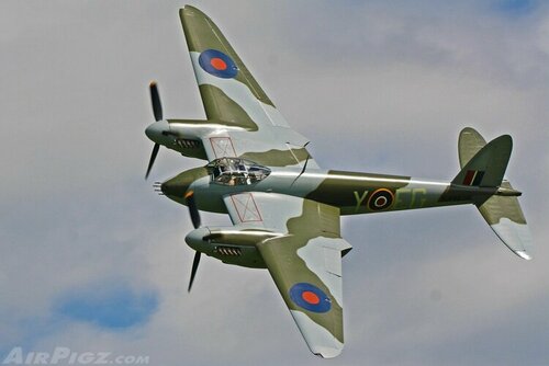 Avspecs-de-Havilland-Mosquito-Ardmore-Airfield-Open-House-Saturday-9-29-12.thumb.jpg.3f5e796a00f9fb156224d4b363652261.jpg