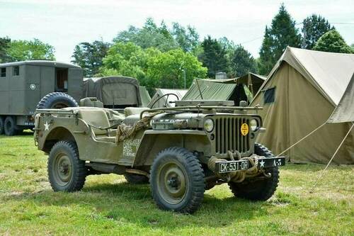 the-d-day-jeeps-of-normandy-france_100703571_h.jpg