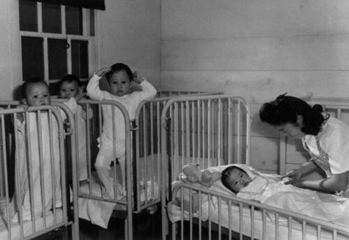 499718209_manzanar-internment-camp-photographs(10).jpg.2243267cc517abbb098c4080e39d2206.jpg
